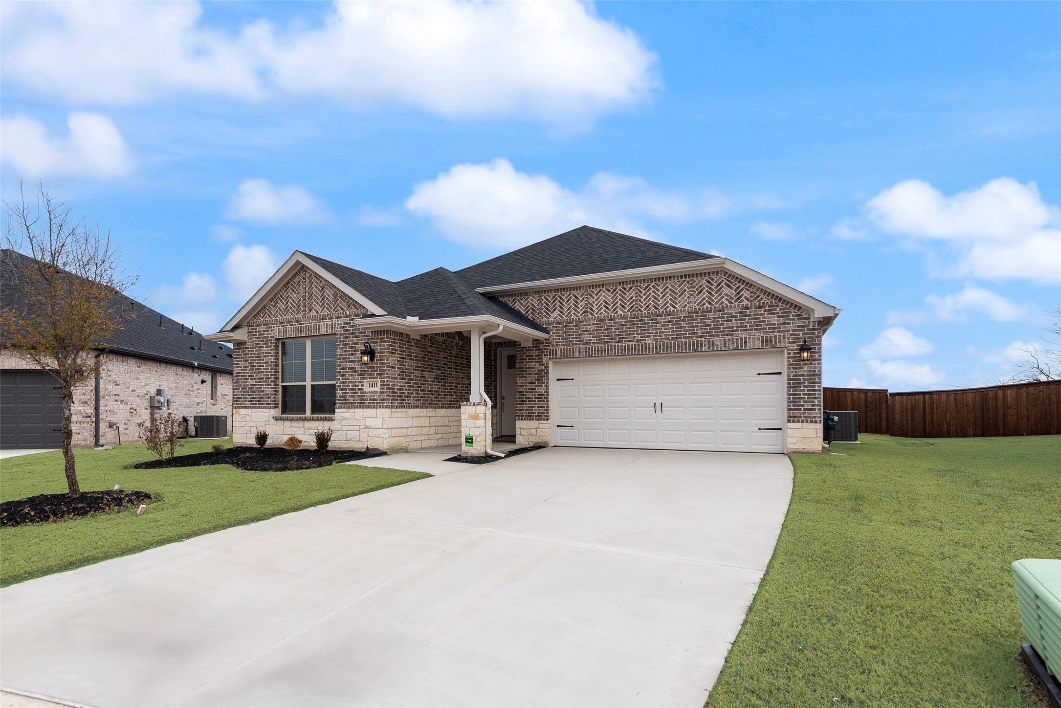 1411 Lowe Pond Street Forney TX 75126