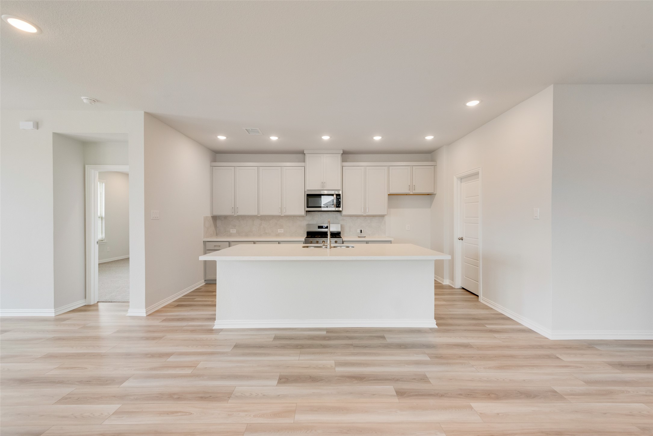 1411 Lowe Pond Street Forney TX 75126