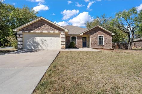 219 Nelson Street Robinson TX 76706