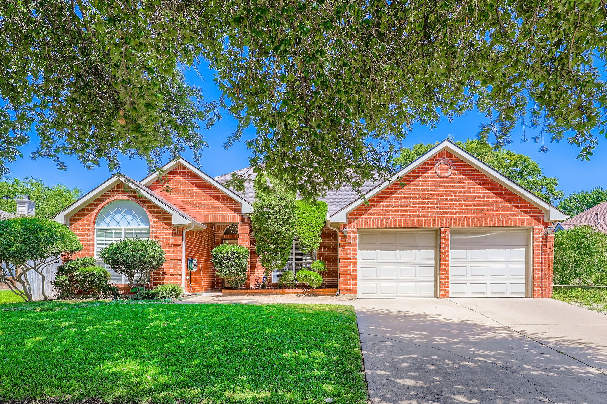 4422 Wescott Drive Grand Prairie TX 75052
