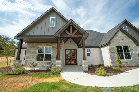 2005 Shady Creek Crossing Azle TX 76020