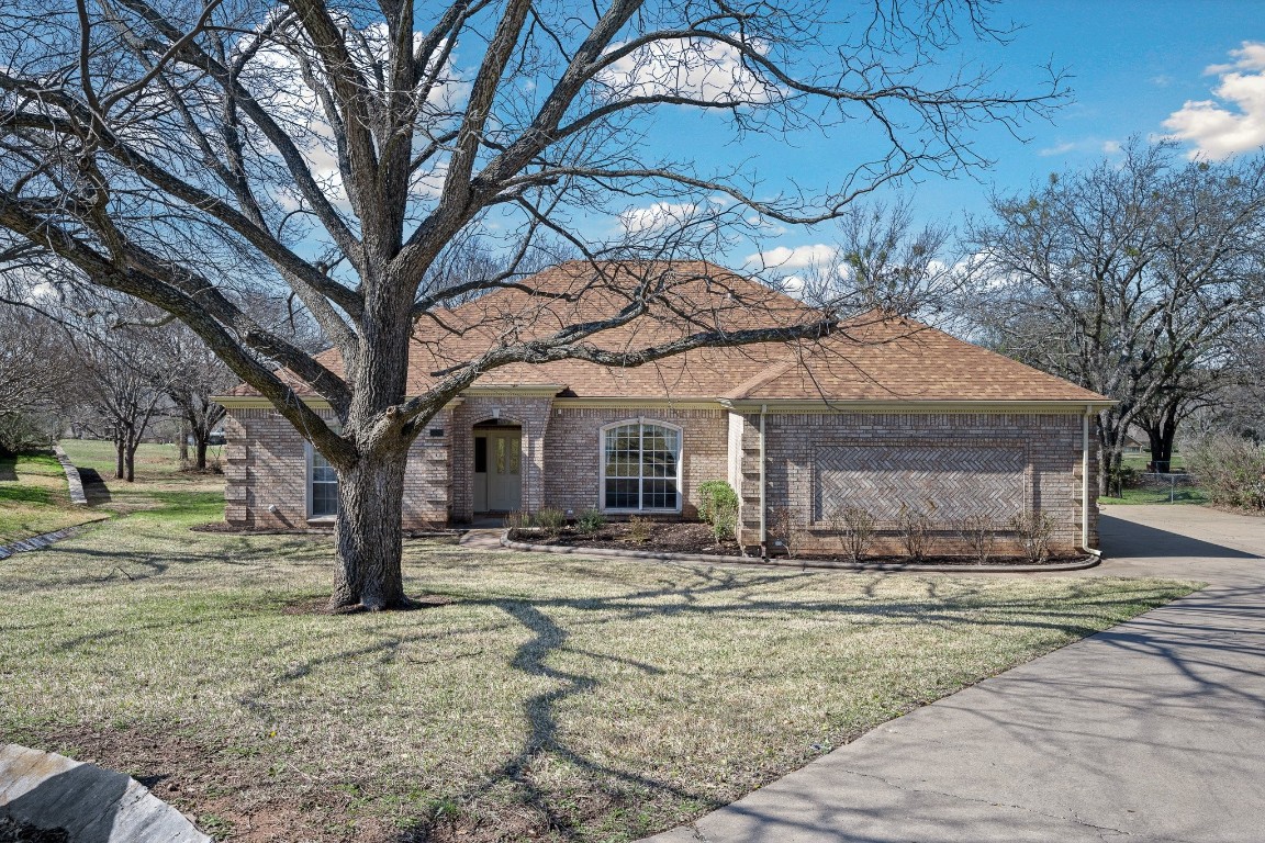 6402 Labatut Court Granbury TX 76049