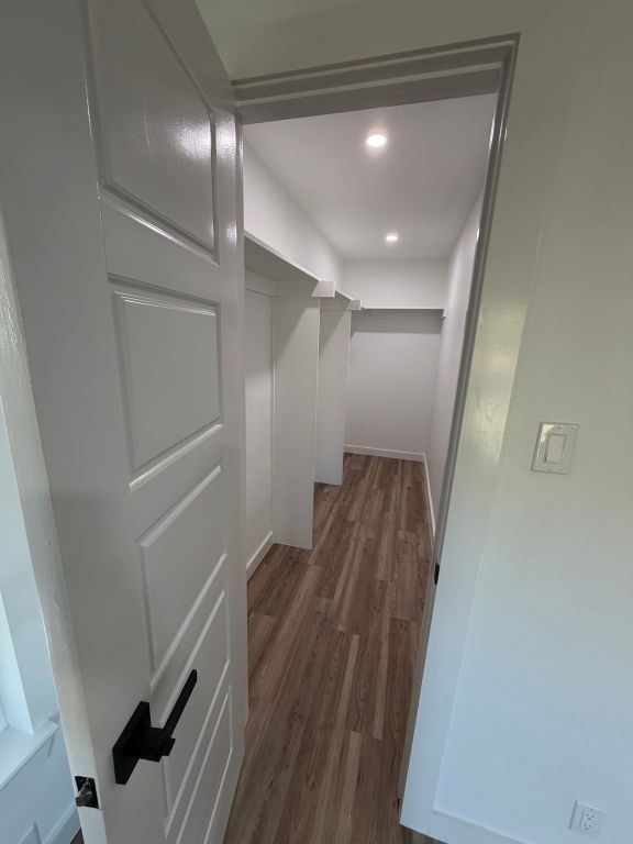 905 Brown Trail Bedford TX 76022