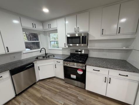 905 Brown Trail Bedford TX 76022