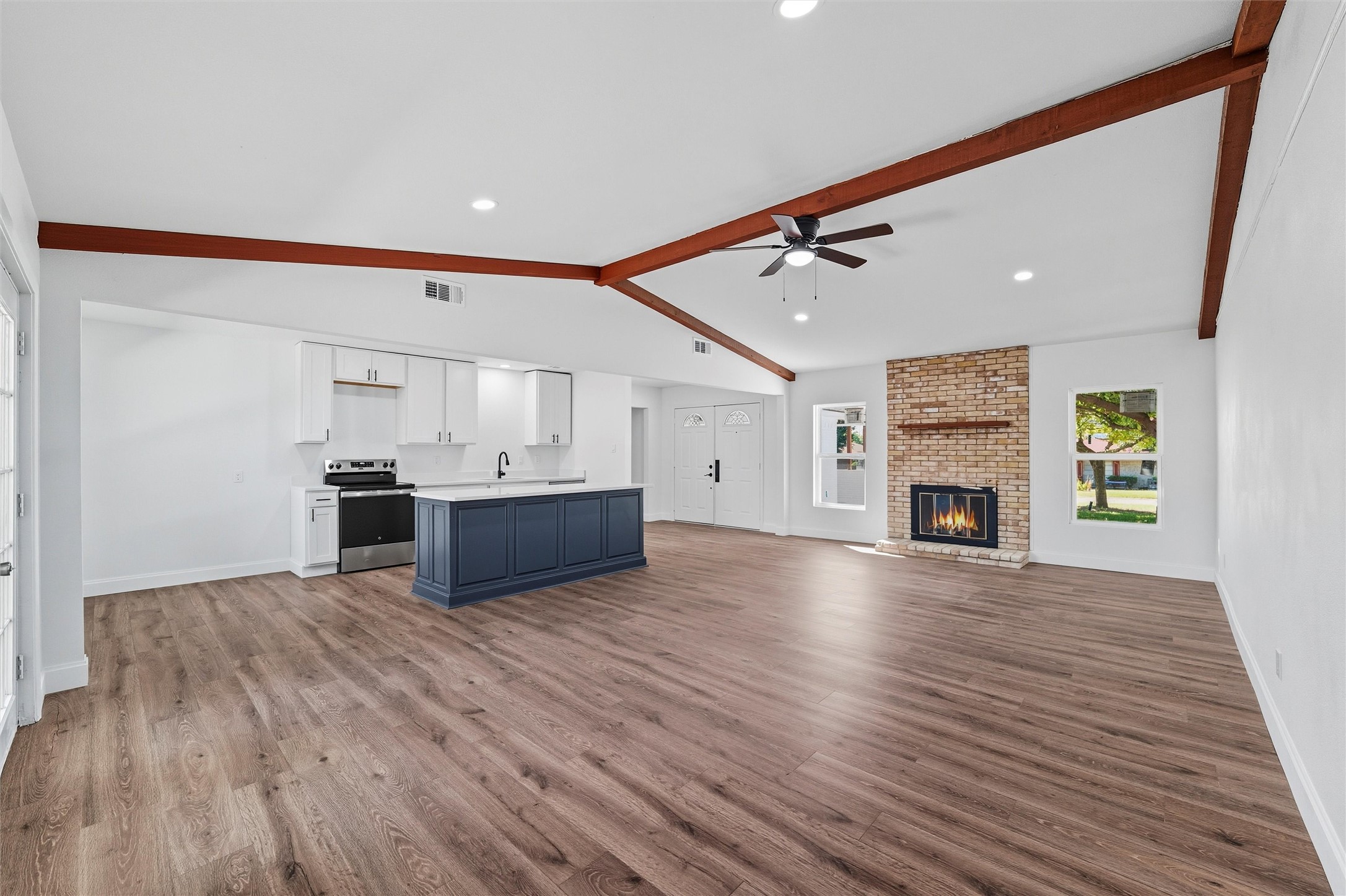 707 Live Oak Court Red Oak TX 75154