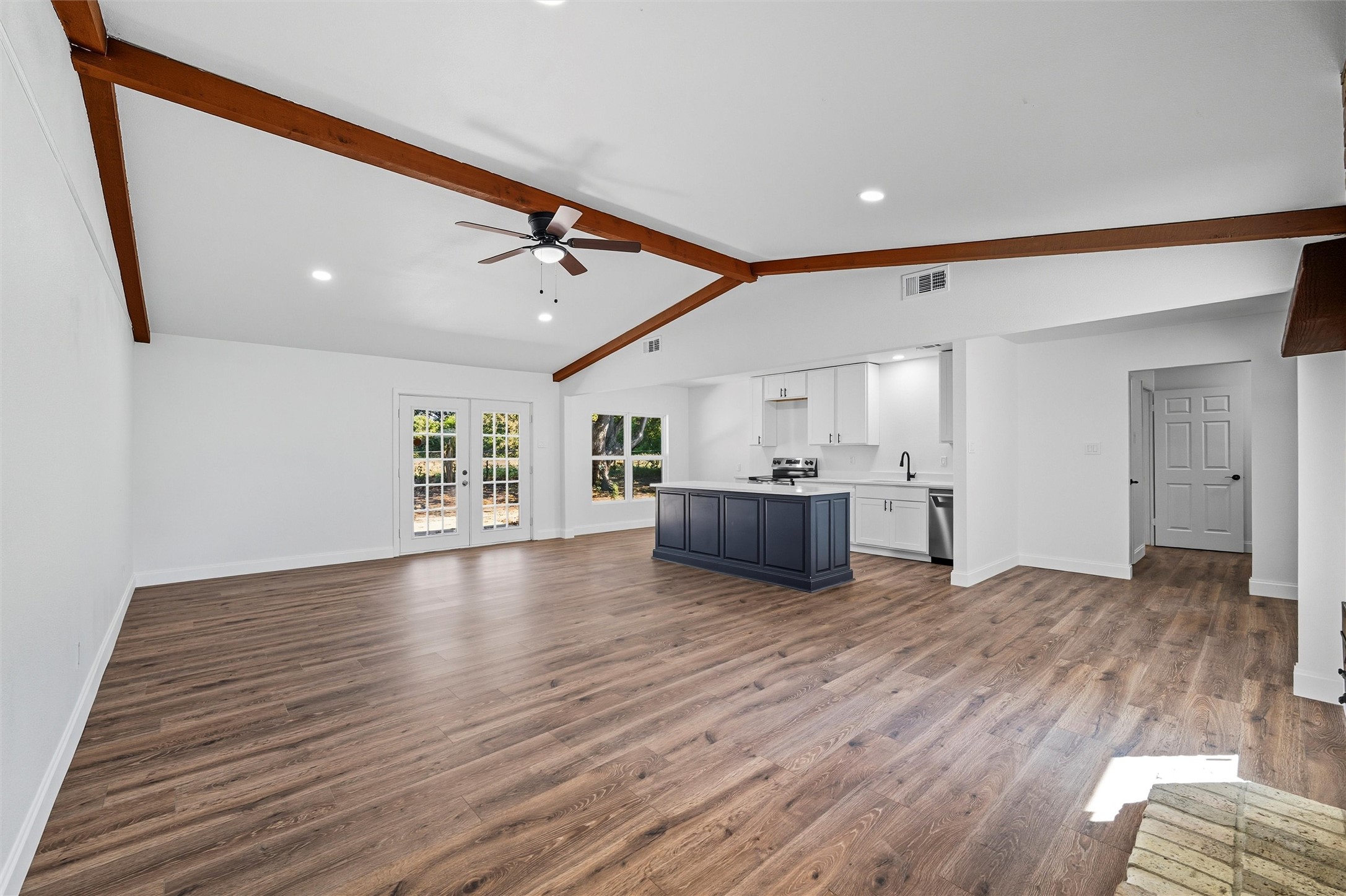 707 Live Oak Court Red Oak TX 75154