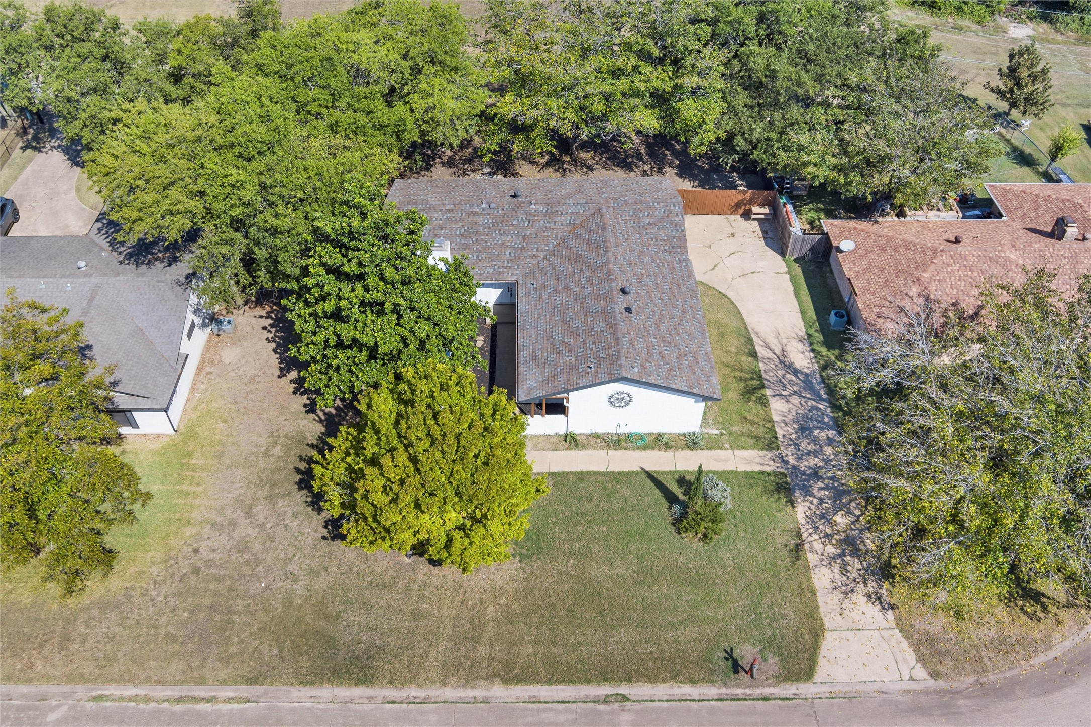 707 Live Oak Court Red Oak TX 75154