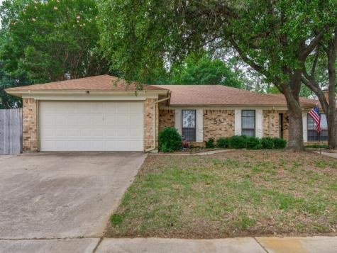 612 Steeplechase Drive Bedford TX 76021