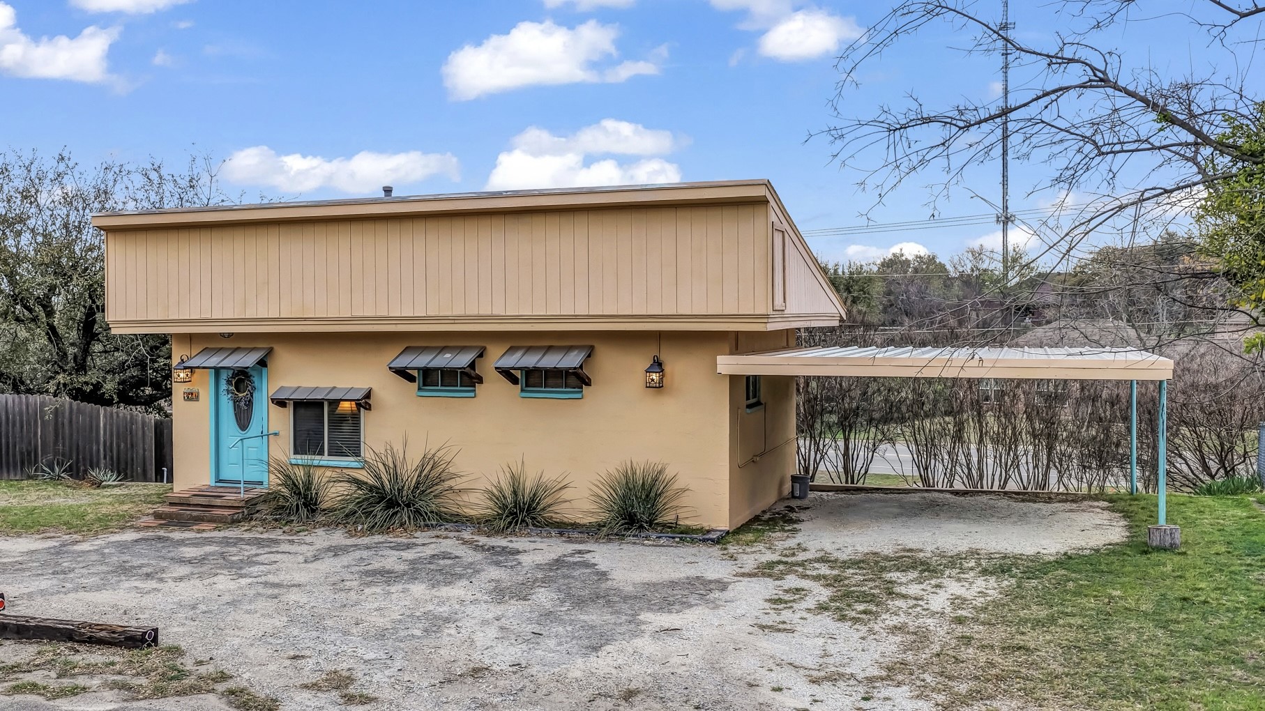 321 W Rentz Street Weatherford TX 76086