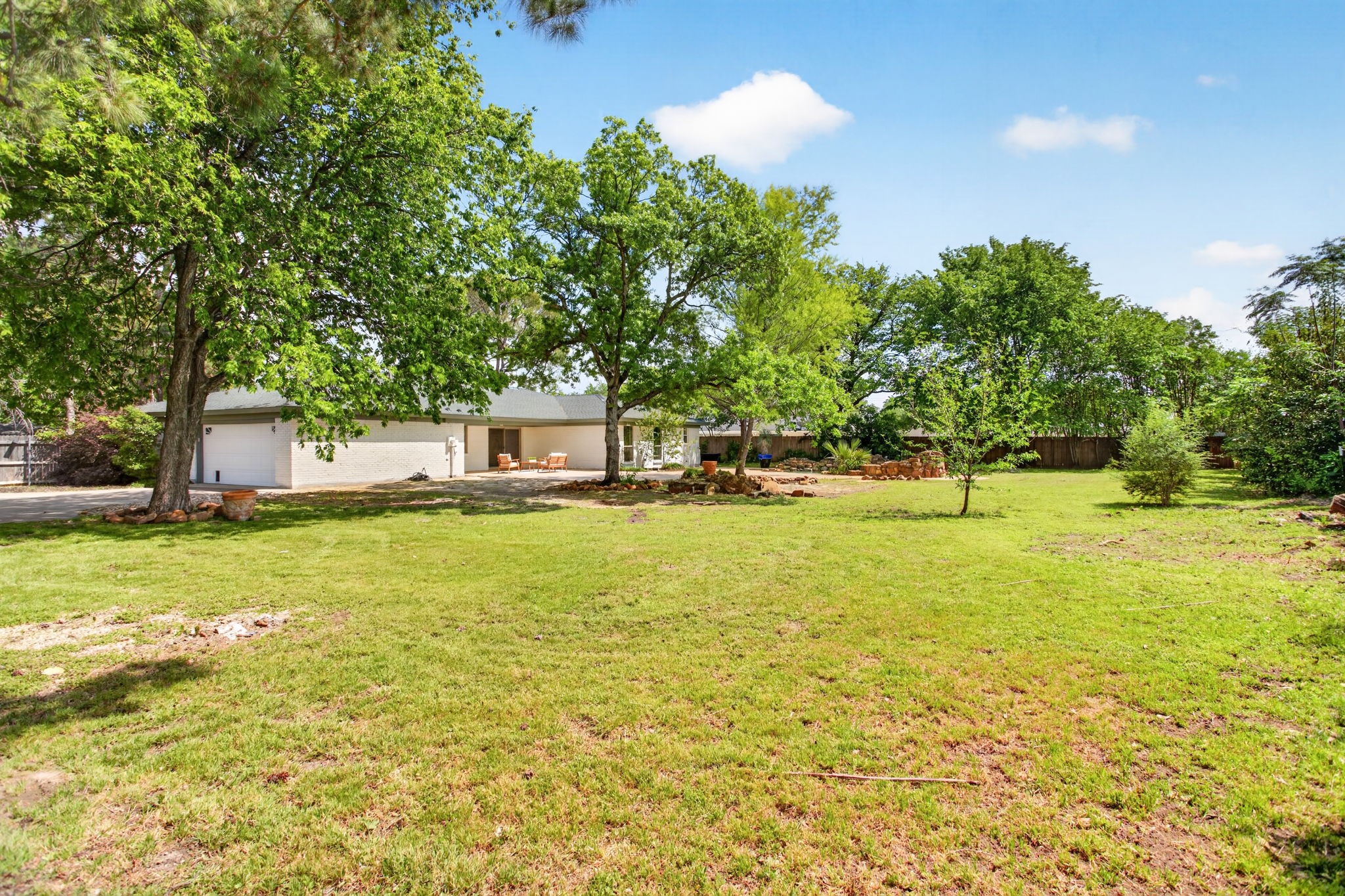 4316 Winding Way Benbrook TX 76126