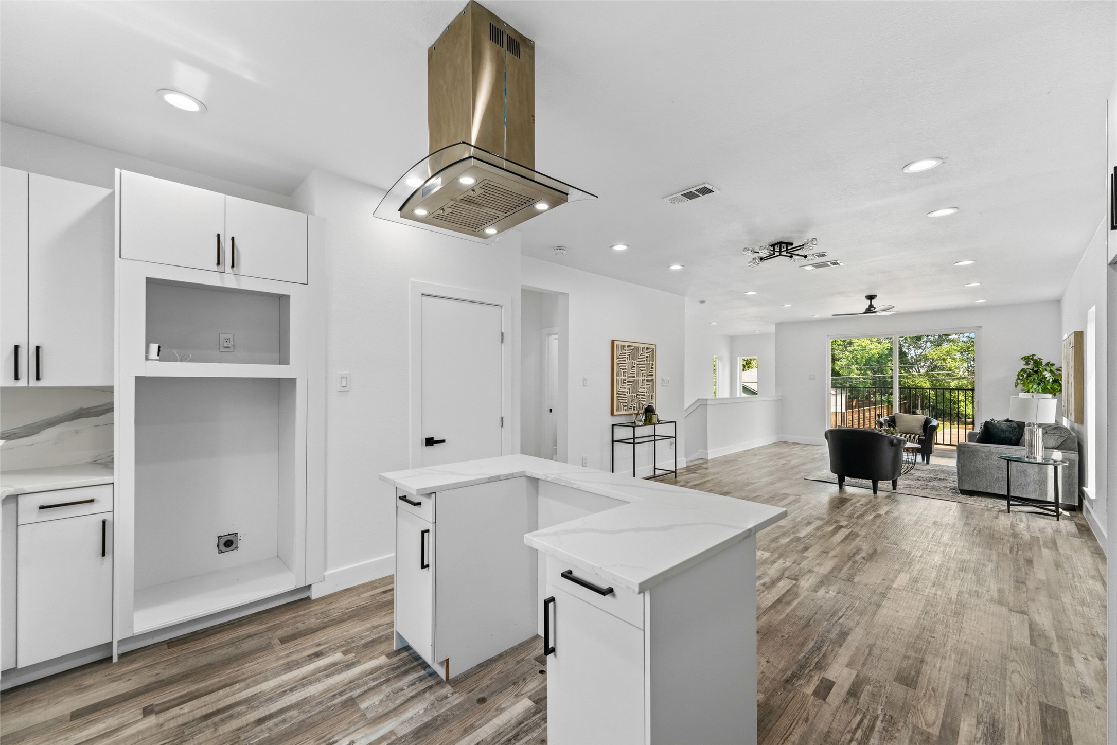 3142 Harmon Street Dallas TX 75215