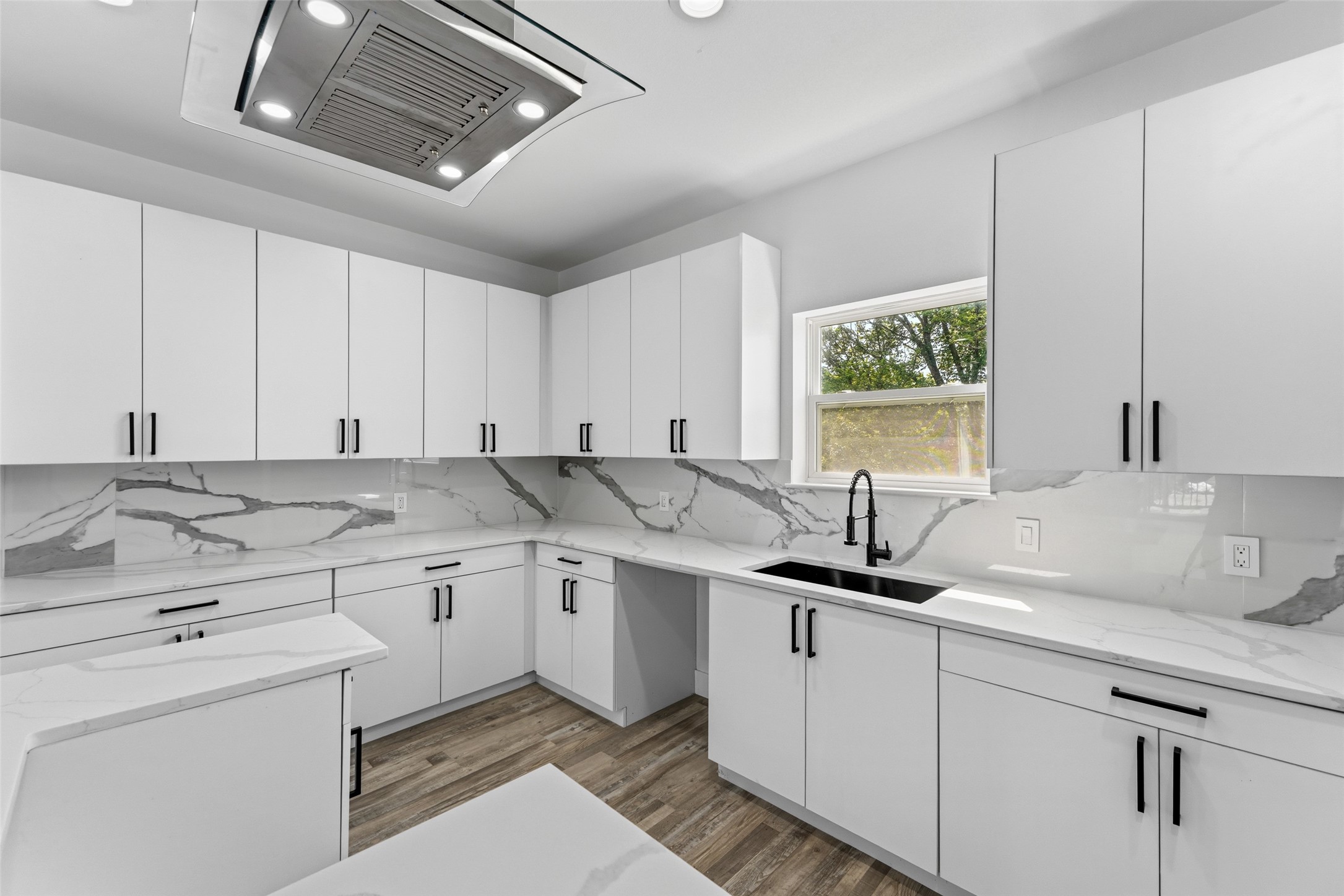 3142 Harmon Street Dallas TX 75215