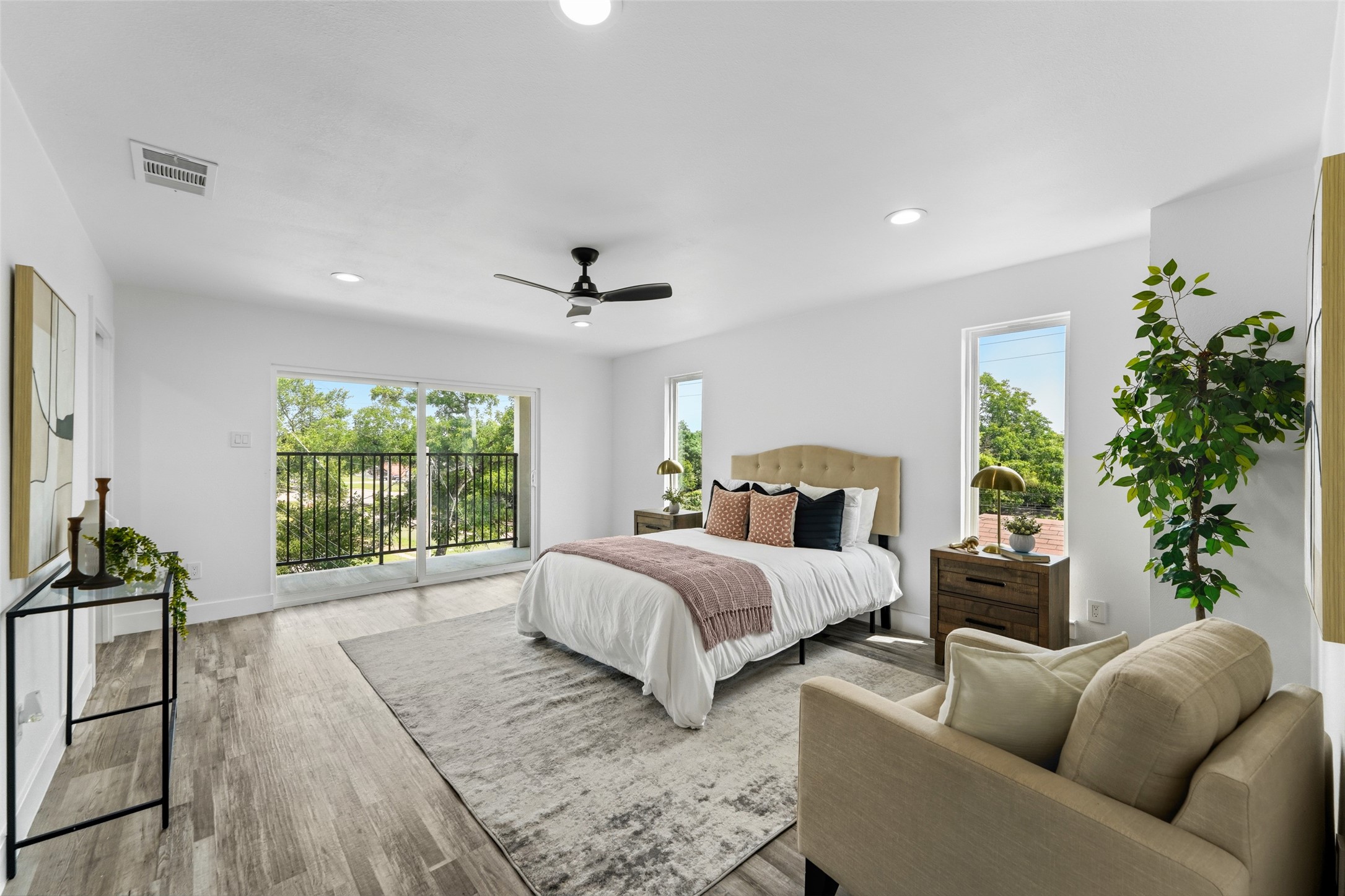 3142 Harmon Street Dallas TX 75215