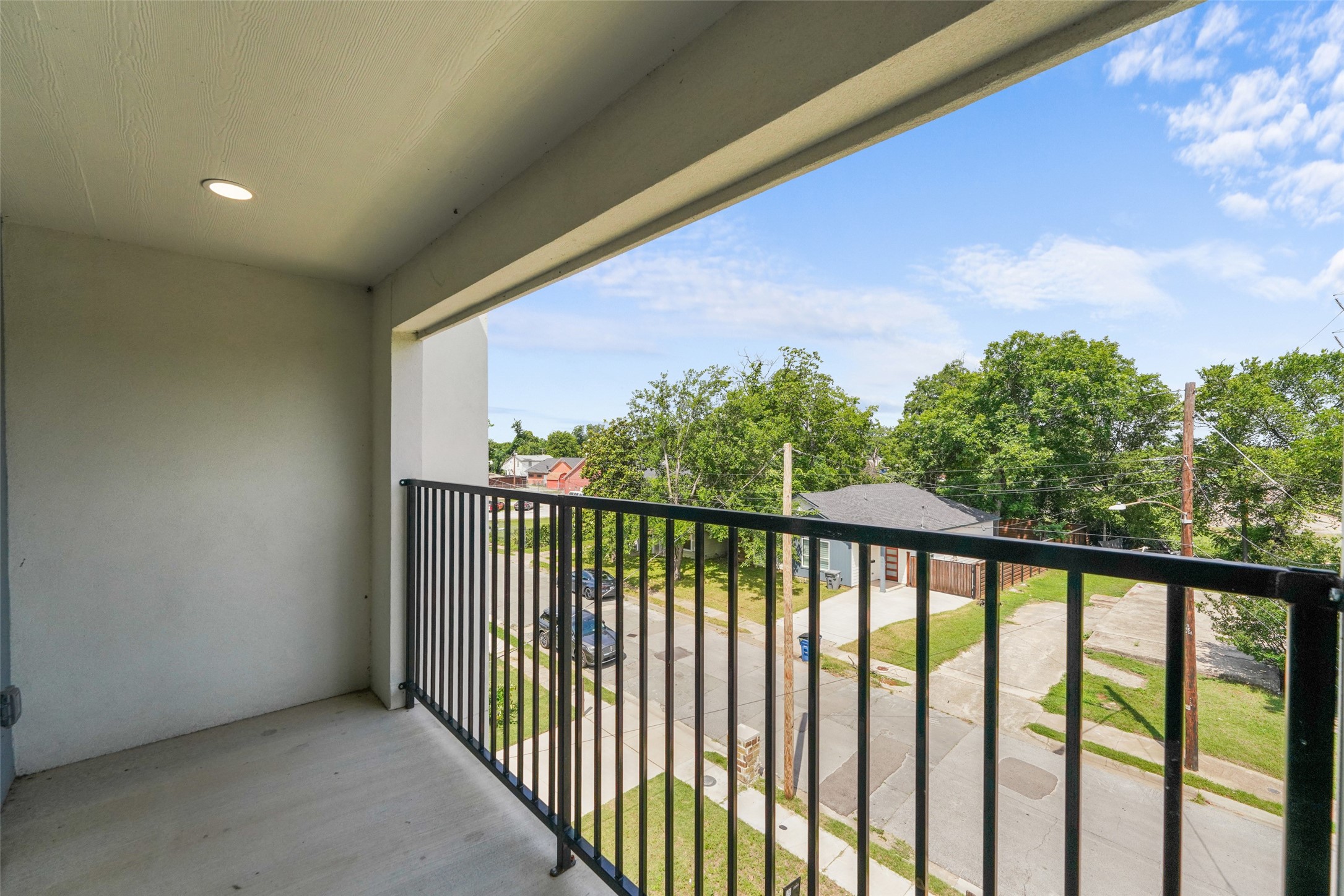 3142 Harmon Street Dallas TX 75215