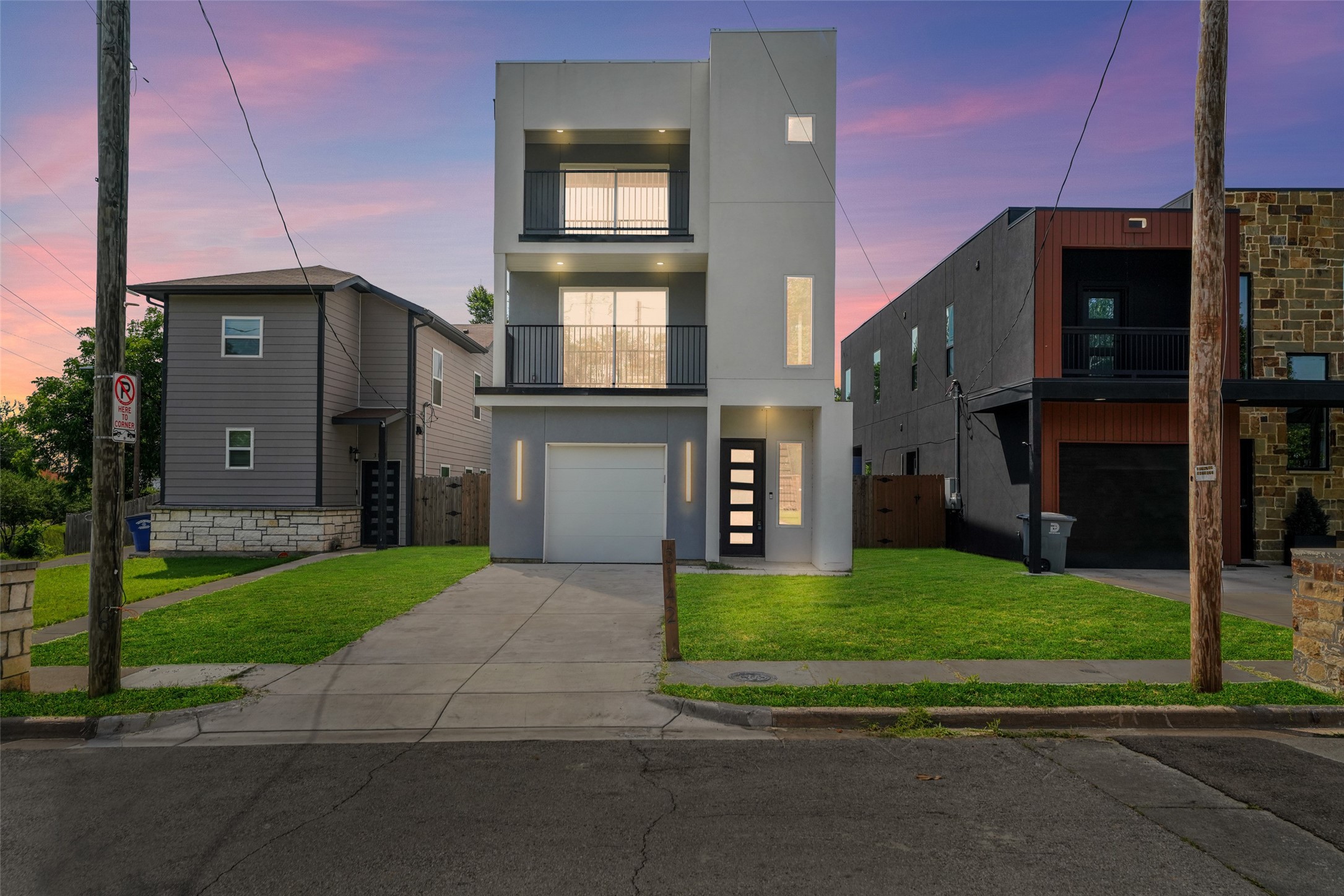 3142 Harmon Street Dallas TX 75215