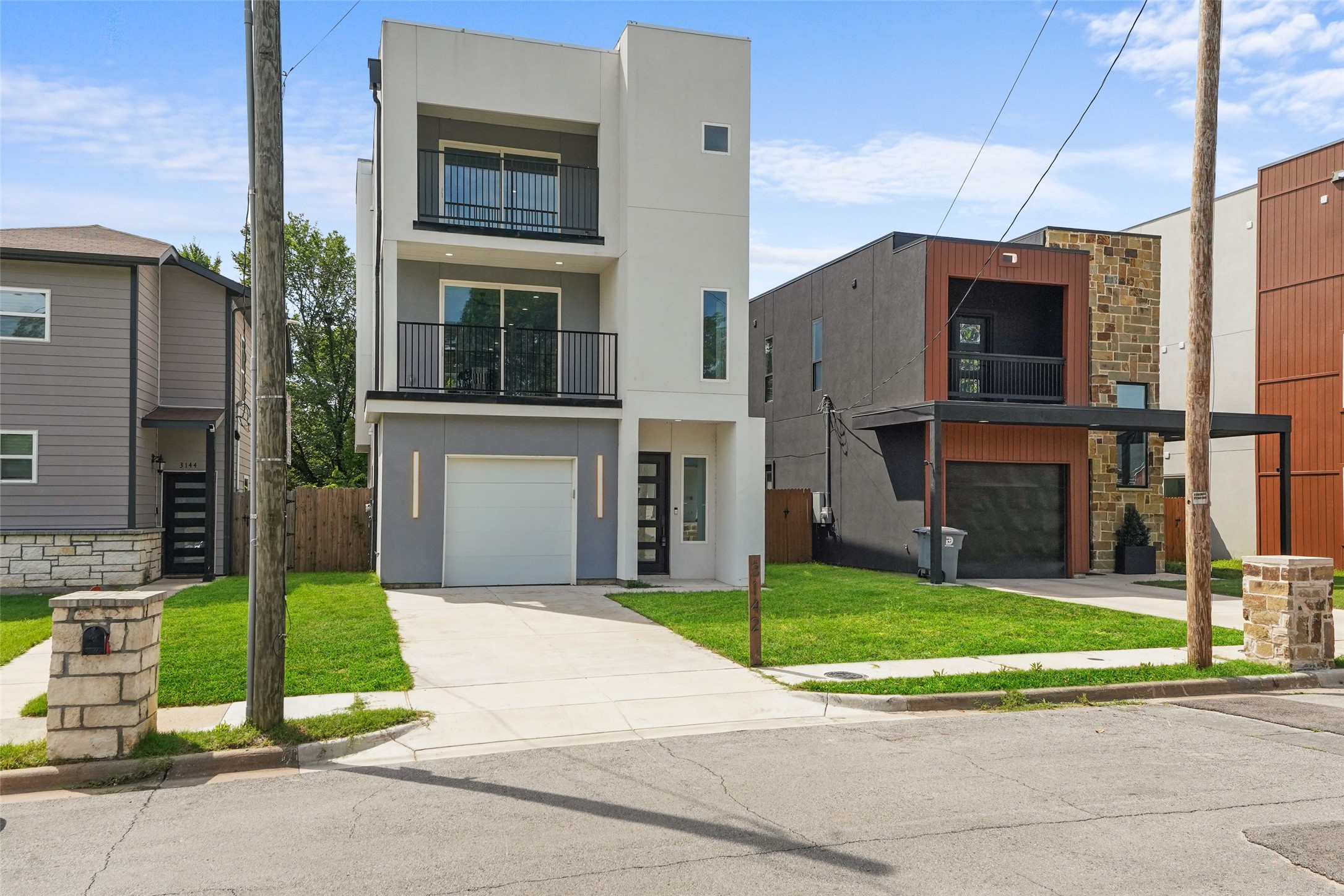 3142 Harmon Street Dallas TX 75215