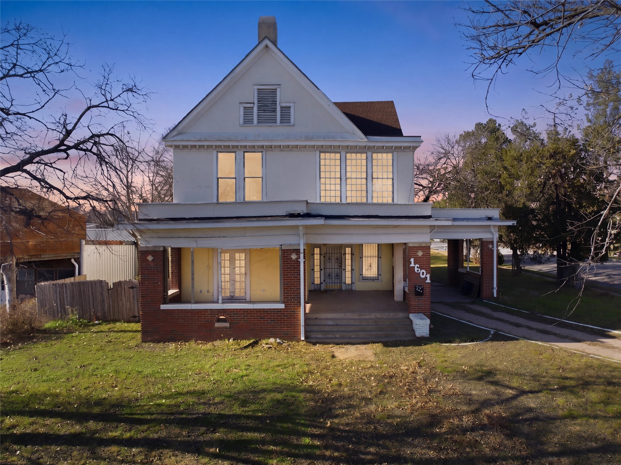 1601 Columbus Avenue Waco TX 76701