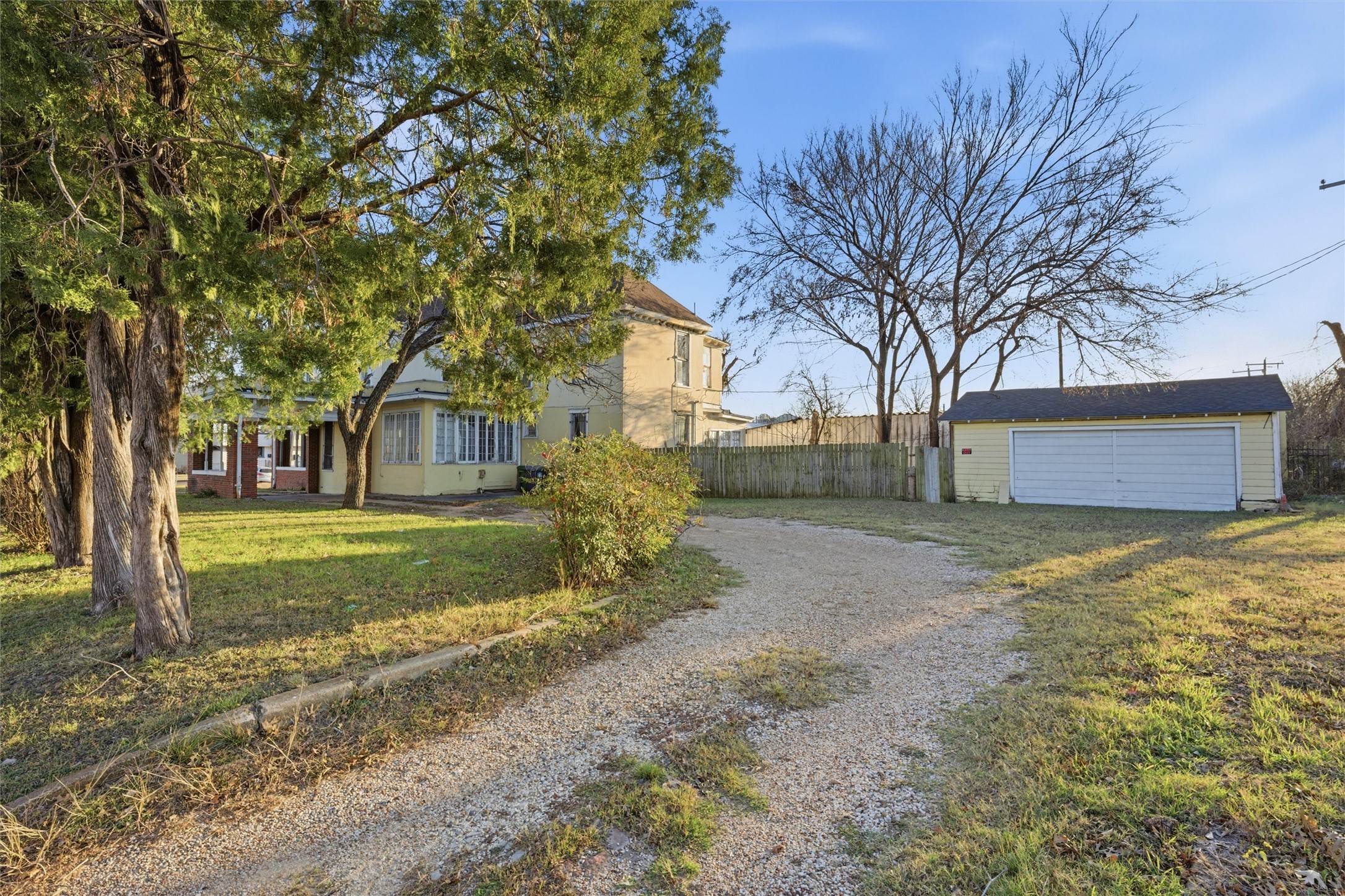 1601 Columbus Avenue Waco TX 76701