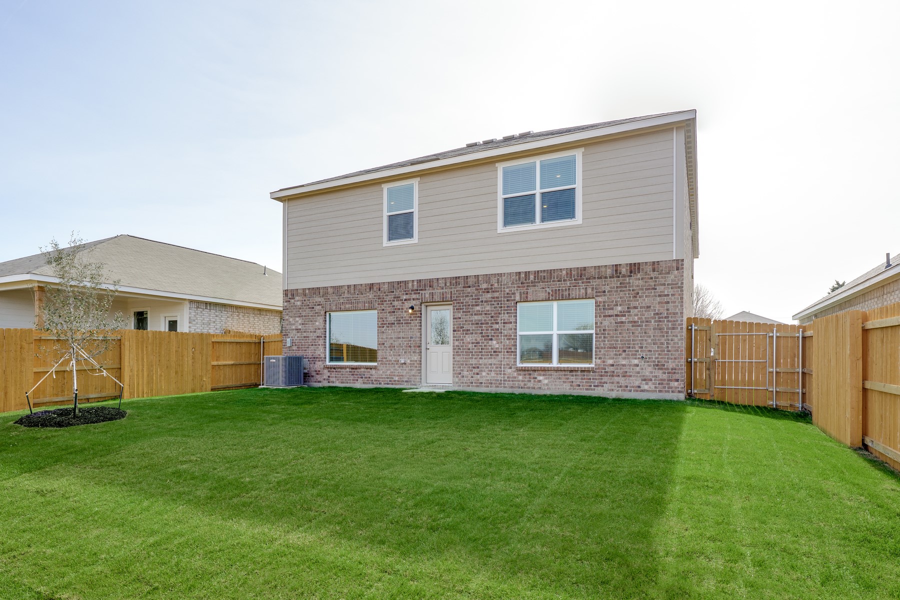 1725 Paul Drive Seagoville TX 75159