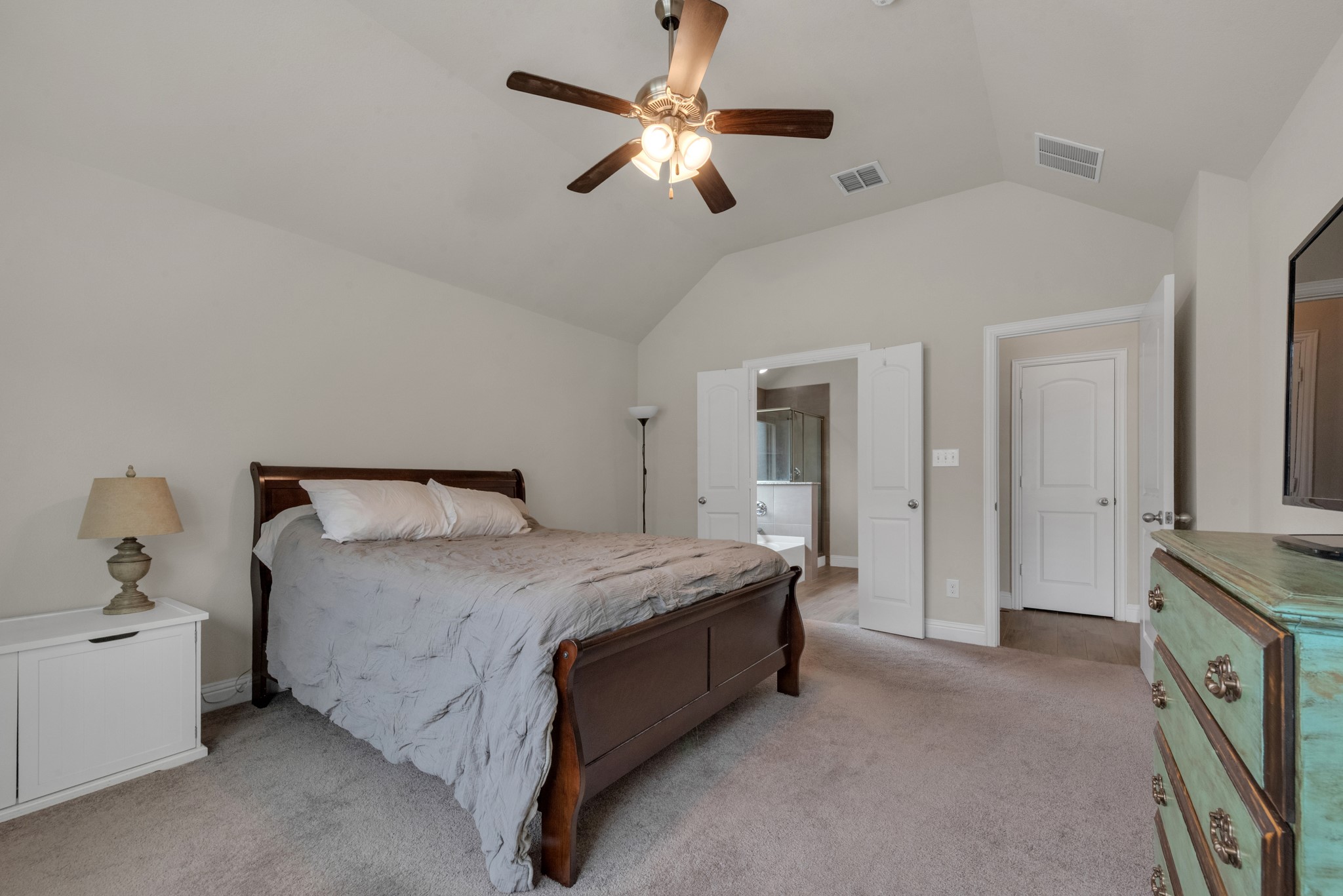 1418 Wagon Wheel Way Krum TX 76249