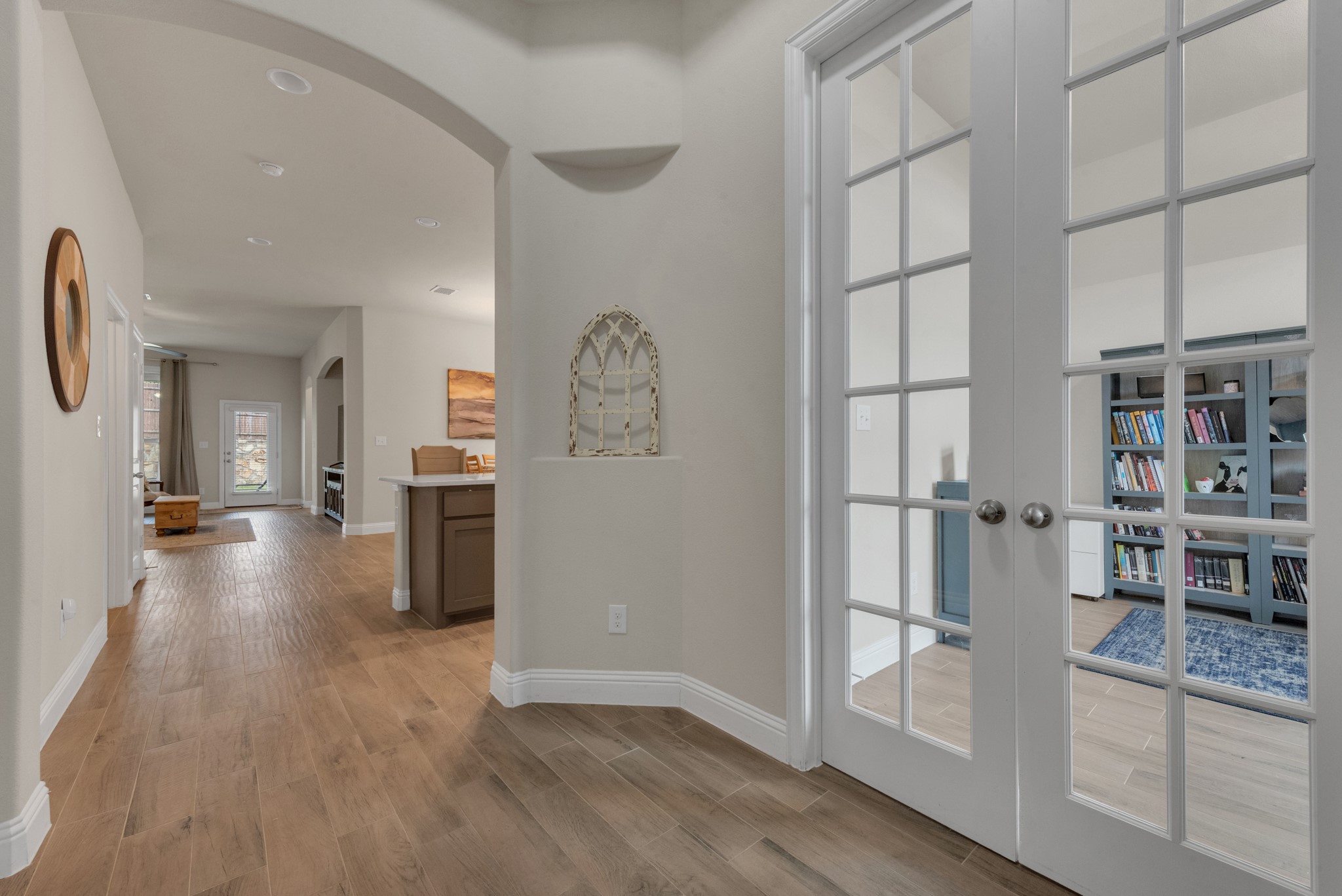 1418 Wagon Wheel Way Krum TX 76249