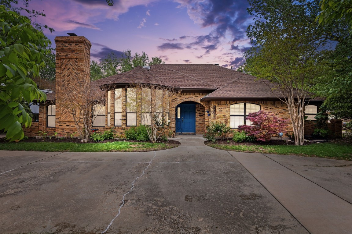 1321 Cambridge Lane Denton TX 76209