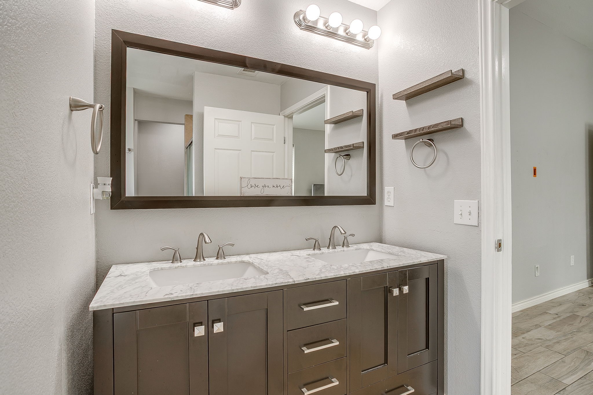 636 Clearbrook Street Azle TX 76020
