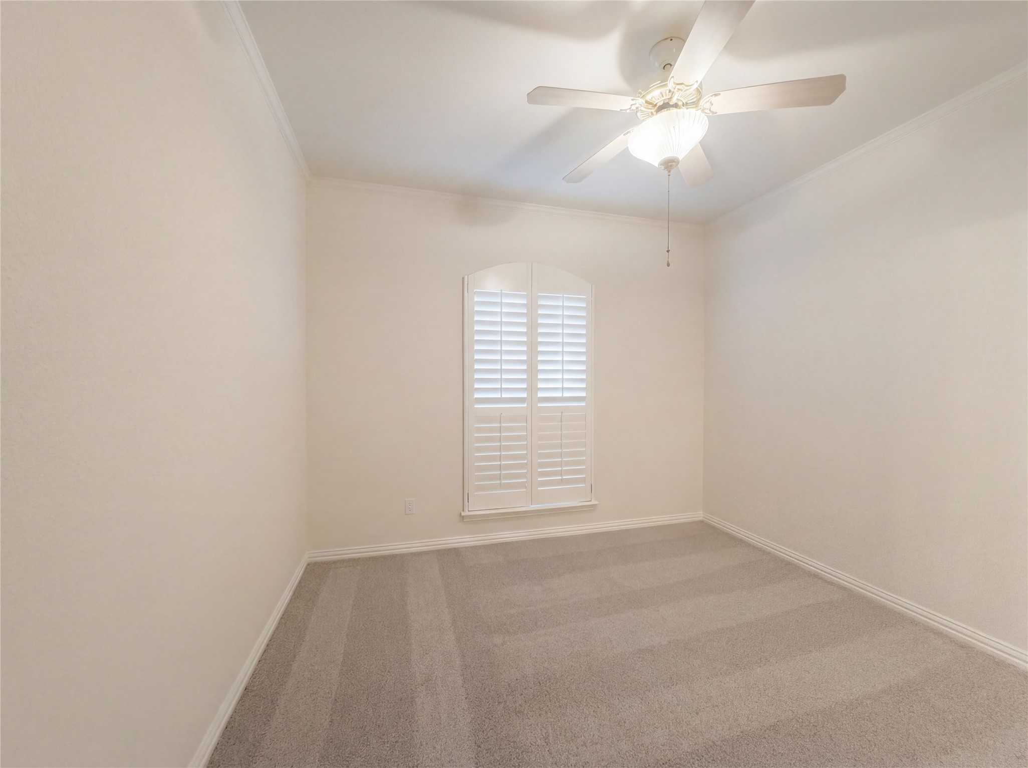 2101 Royal Dominion Court Arlington TX 76006