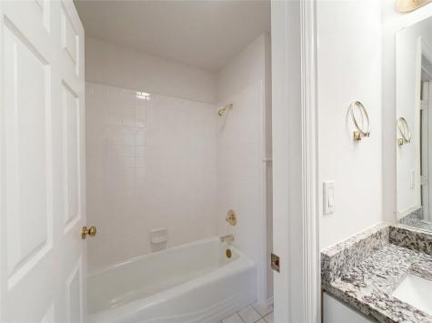 2101 Royal Dominion Court Arlington TX 76006