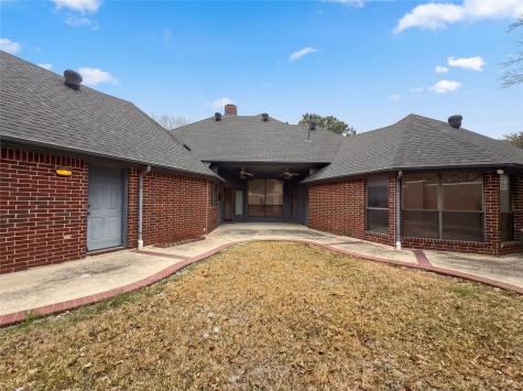 2101 Royal Dominion Court Arlington TX 76006