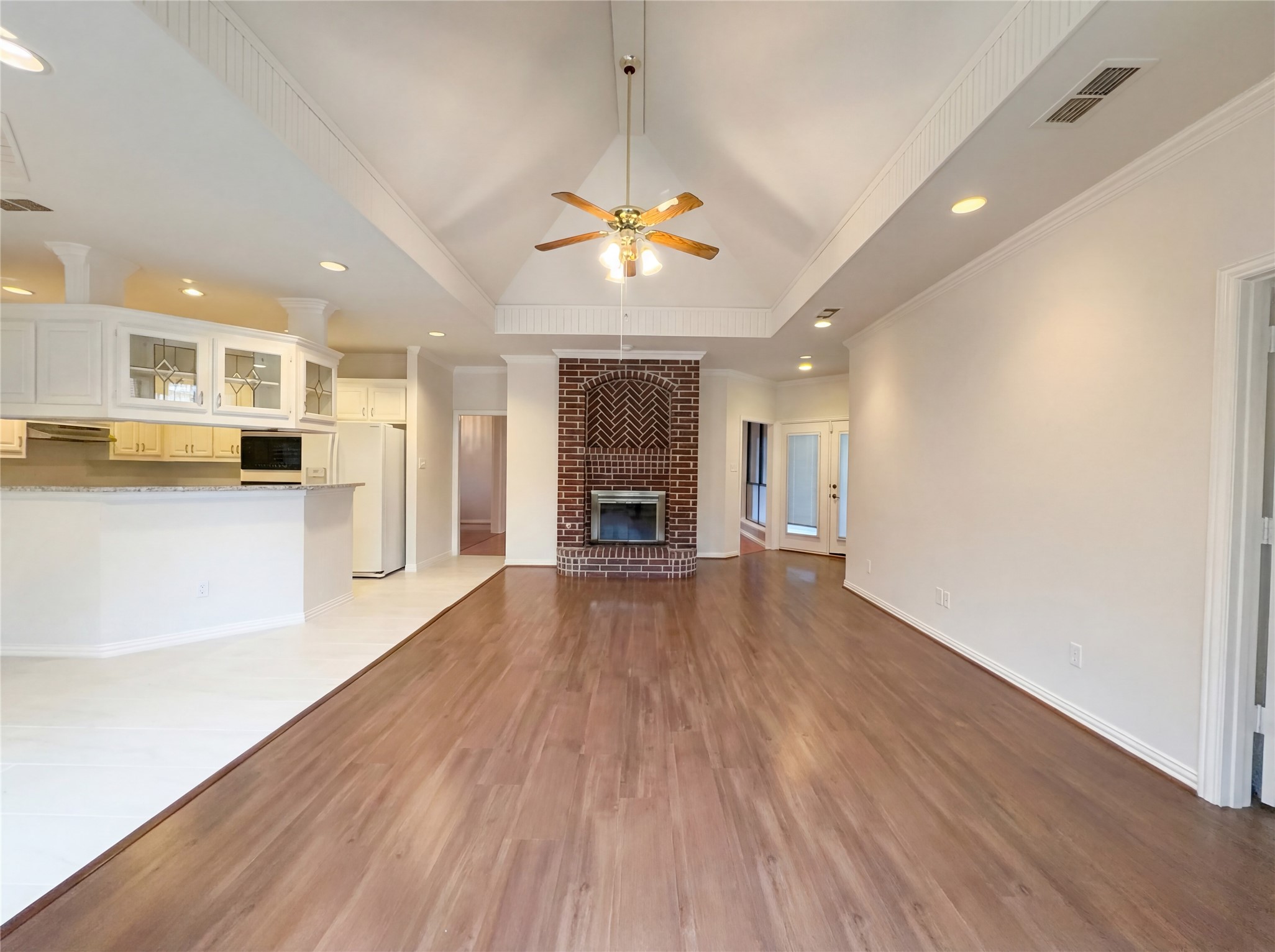 2101 Royal Dominion Court Arlington TX 76006