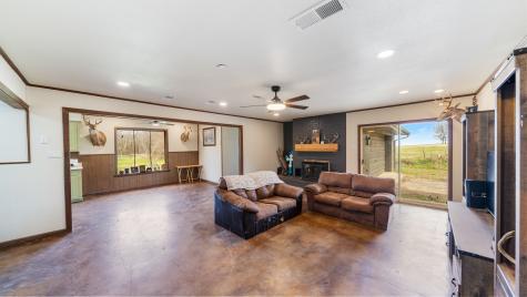 530 County Road 1123 Fruitvale TX 75127