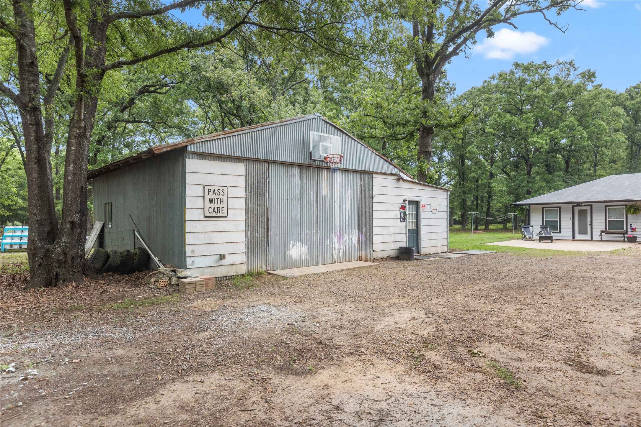 454 County Road 1485 Bogata TX 75417
