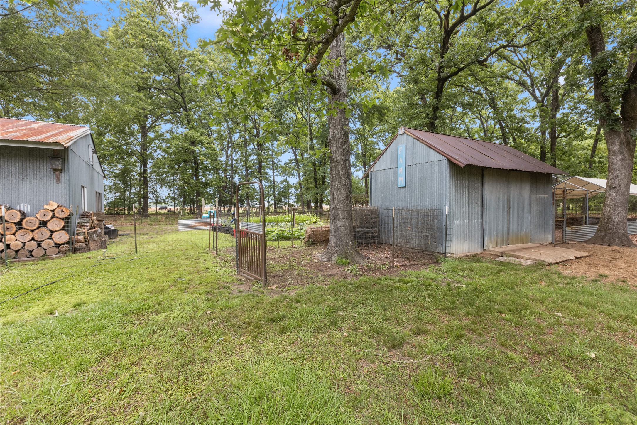 454 County Road 1485 Bogata TX 75417
