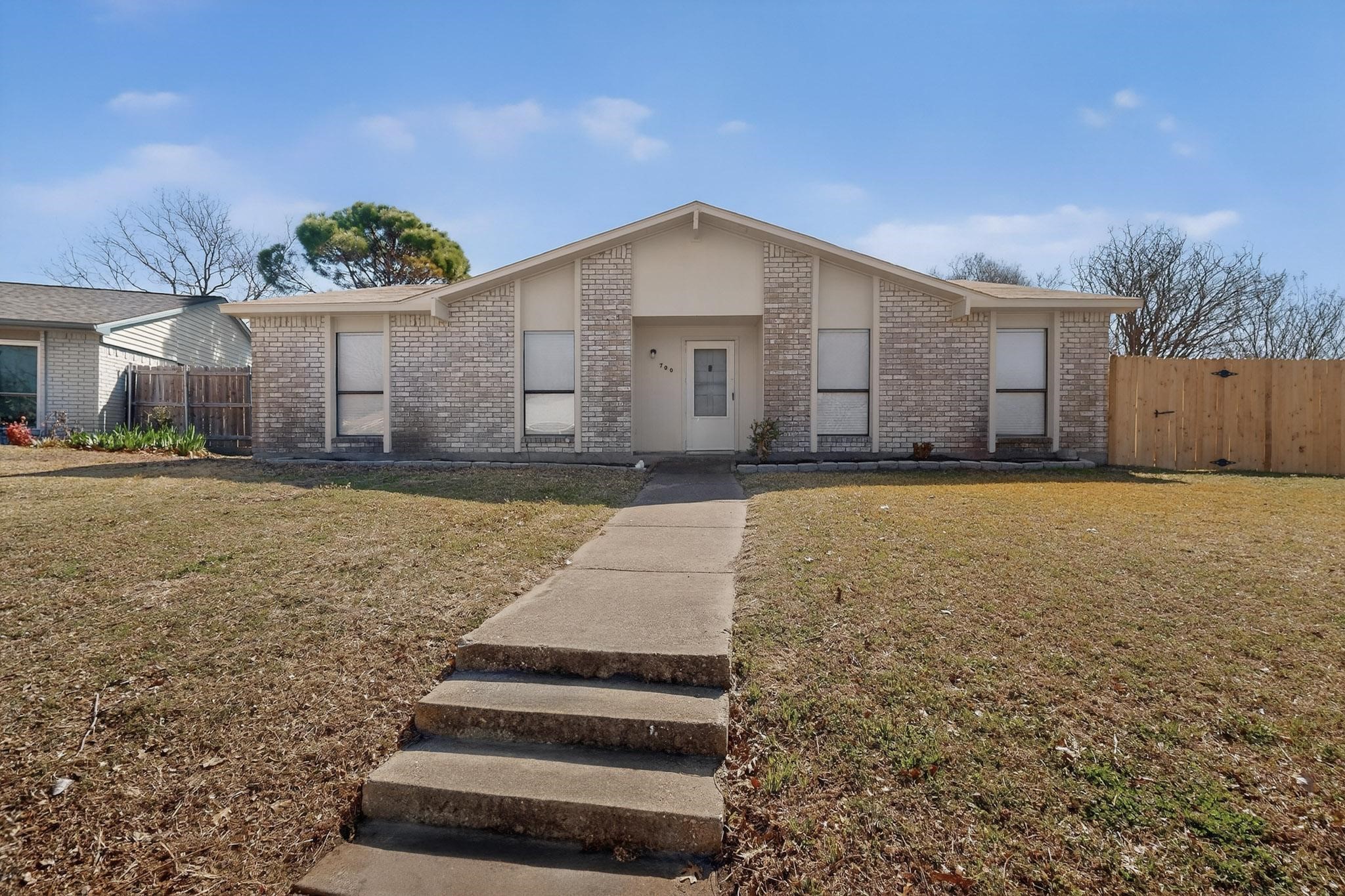 700 Via Barcelona Mesquite TX 75150