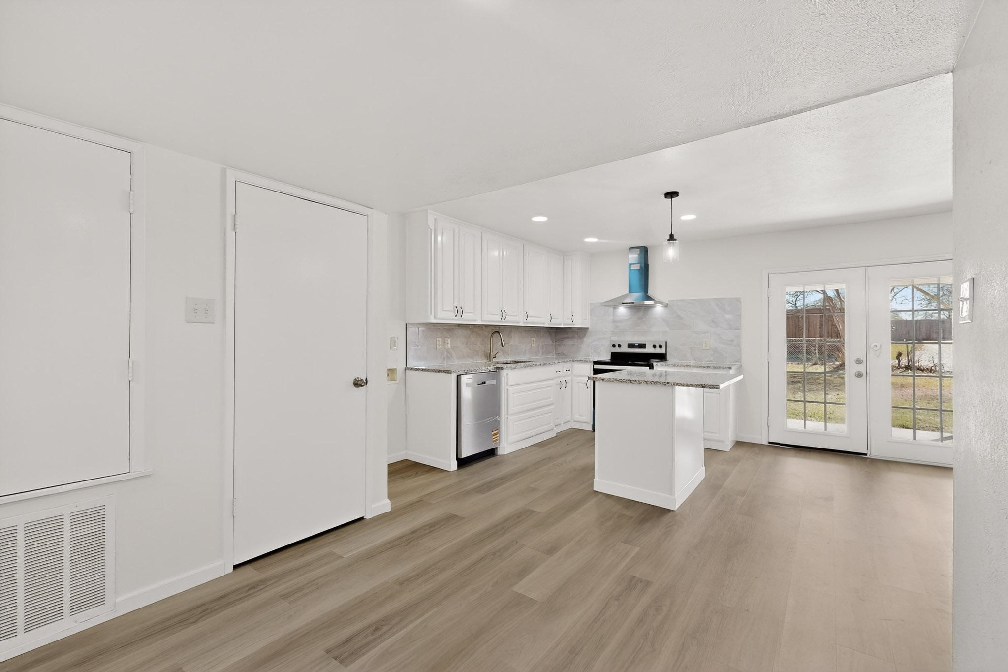 700 Via Barcelona Mesquite TX 75150