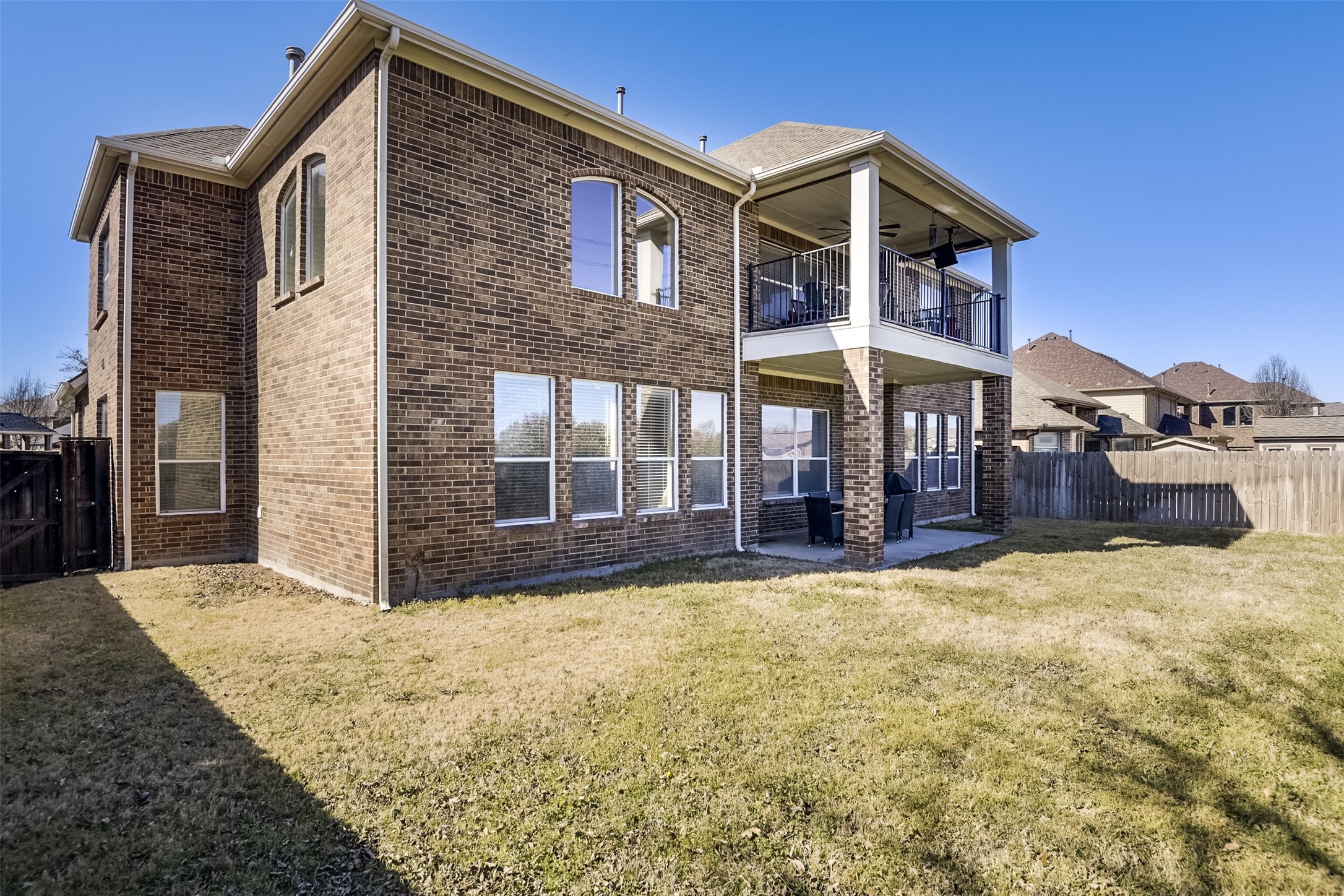7128 Playa Grand Prairie TX 75054