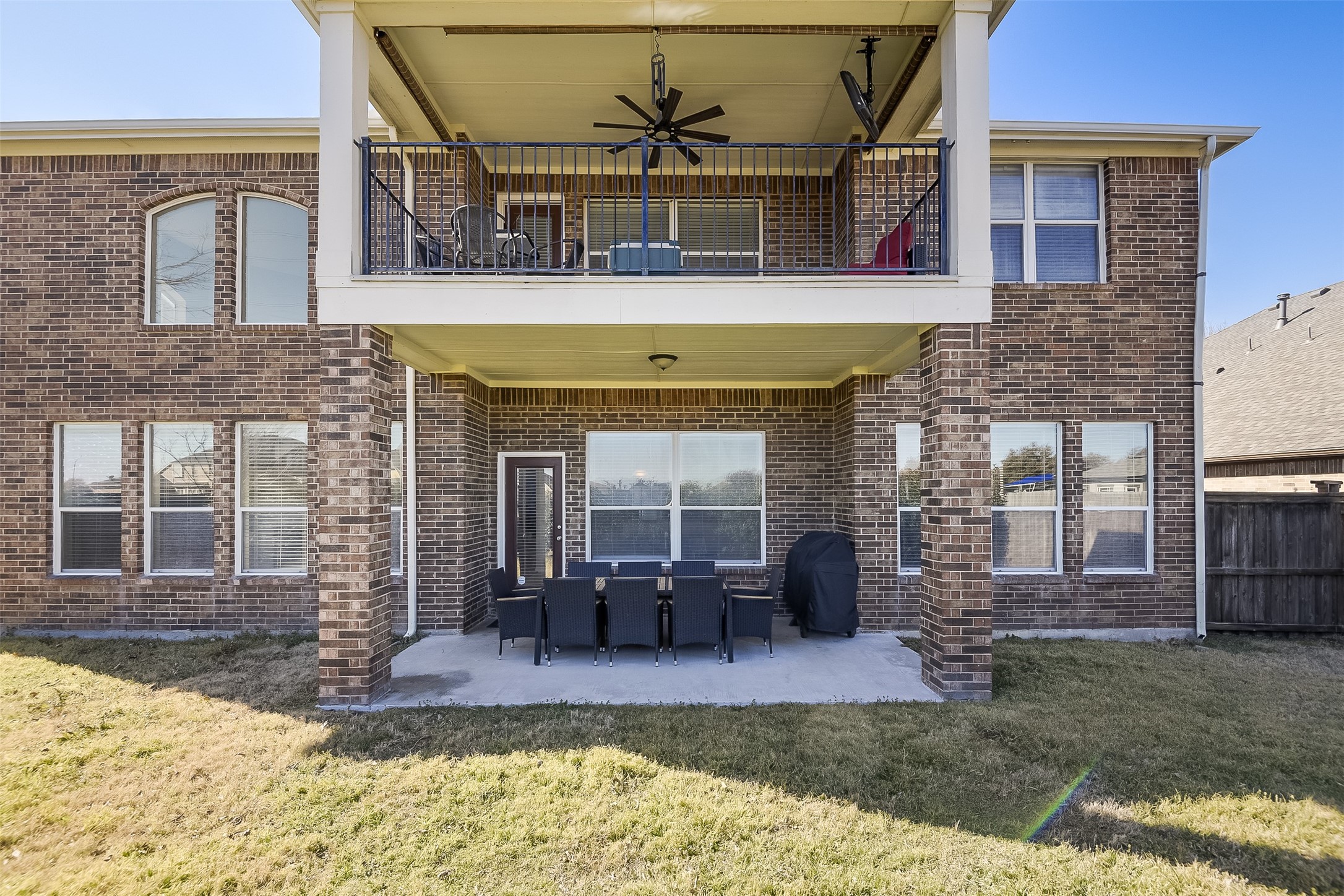 7128 Playa Grand Prairie TX 75054
