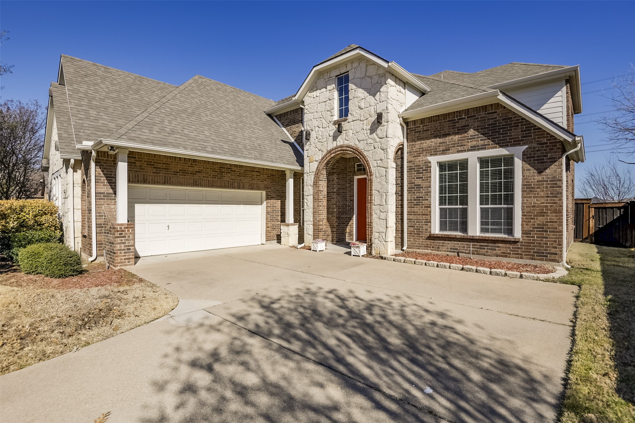7128 Playa Grand Prairie TX 75054