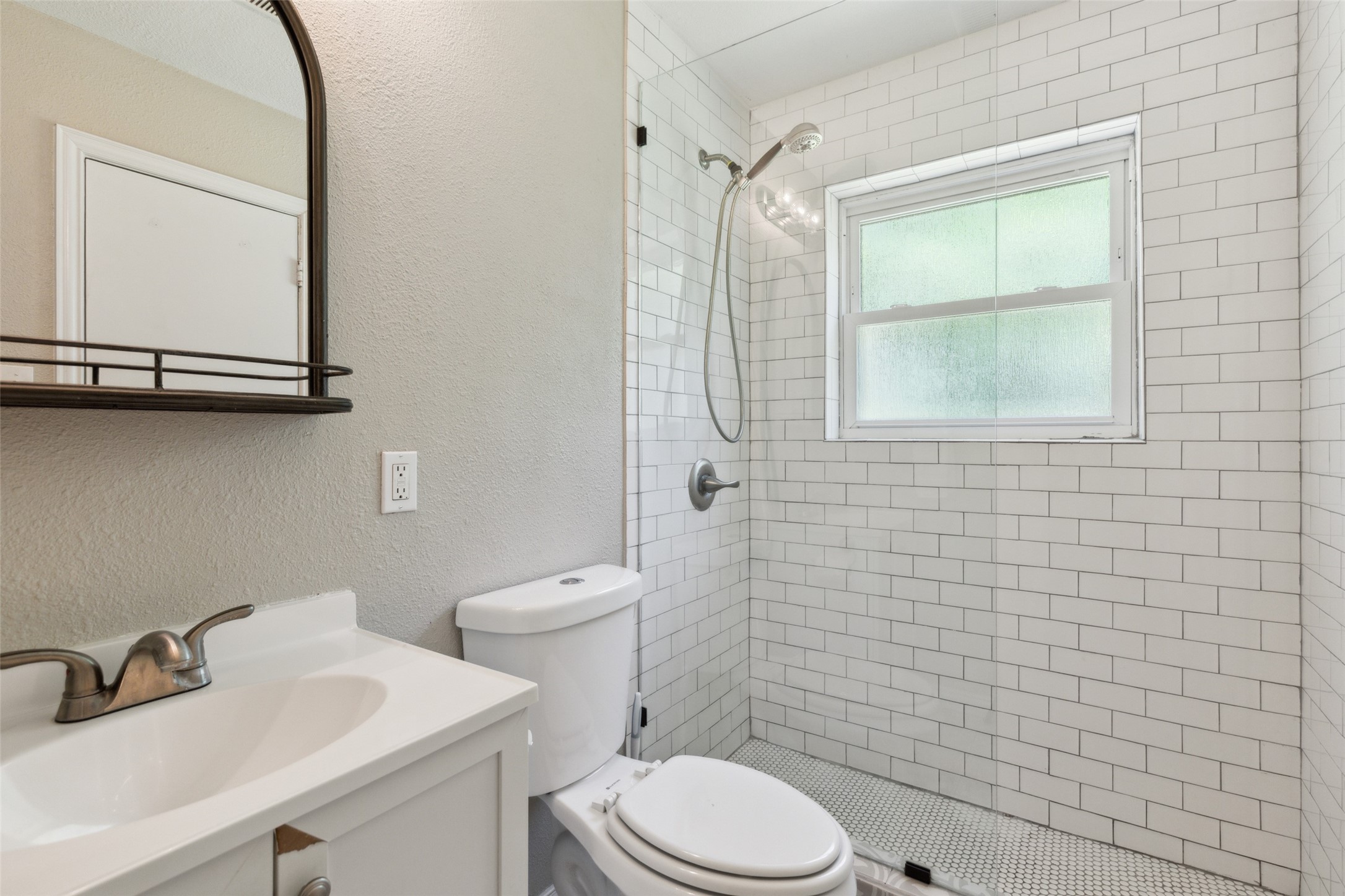 1202 Johns Drive Euless TX 76039