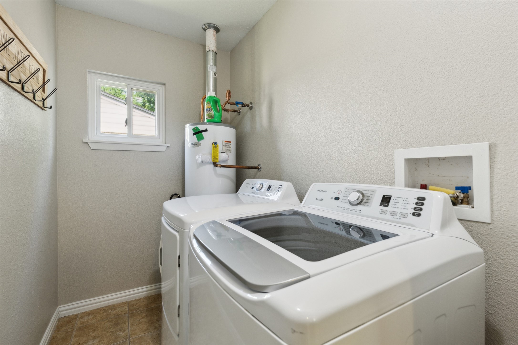 1202 Johns Drive Euless TX 76039