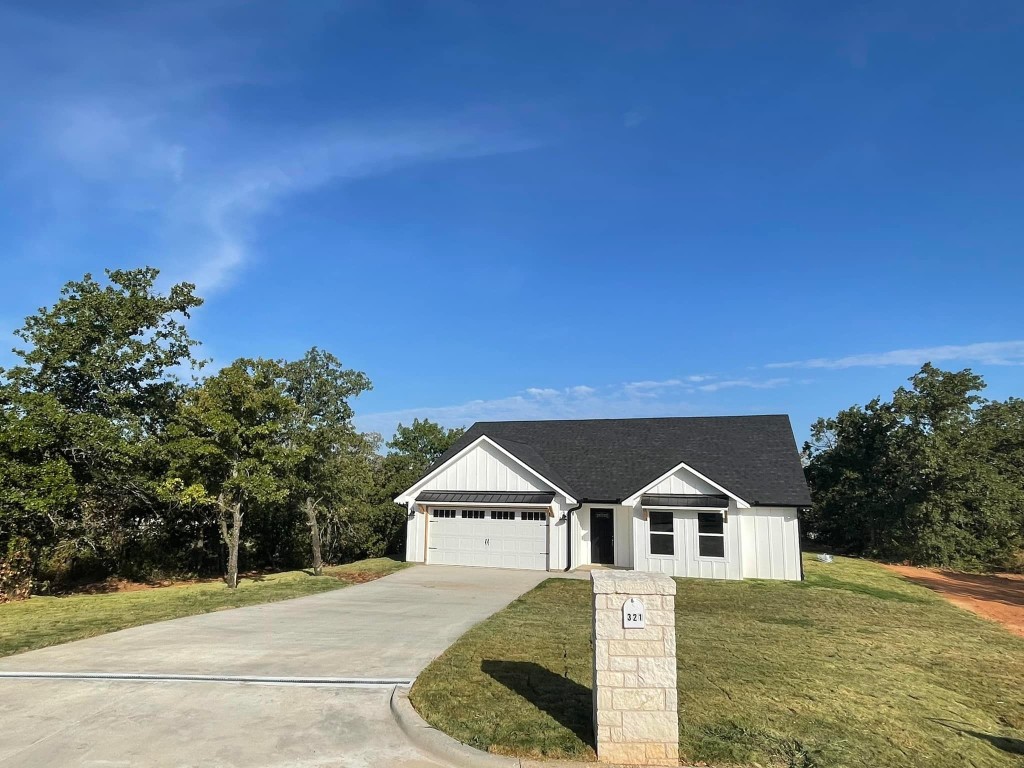 321 Summit Drive Mineral Wells TX 76067
