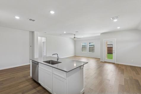 1892 Balfour Bend Forney TX 75126
