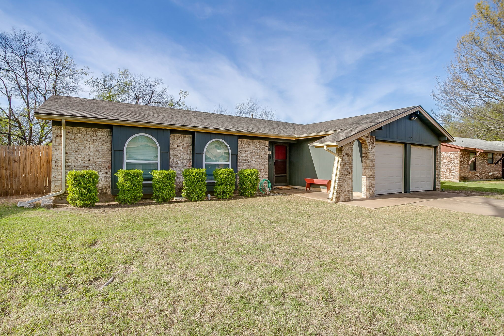521 Nathan Street Burleson TX 76028