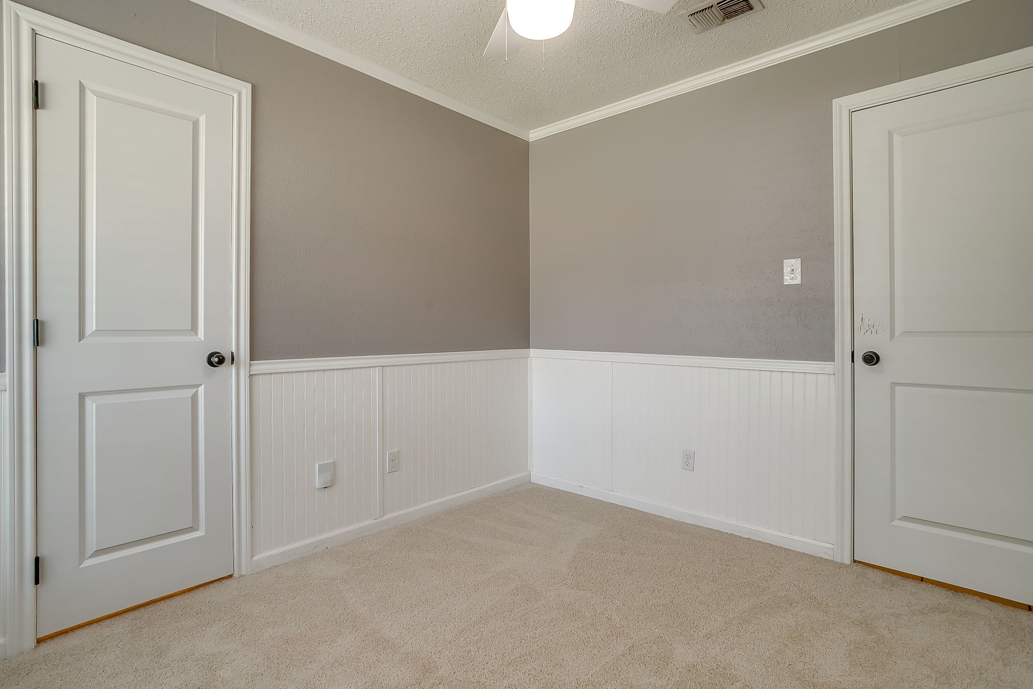 521 Nathan Street Burleson TX 76028