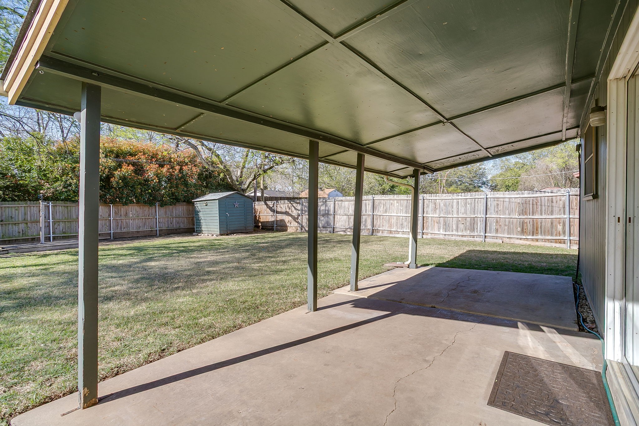 521 Nathan Street Burleson TX 76028