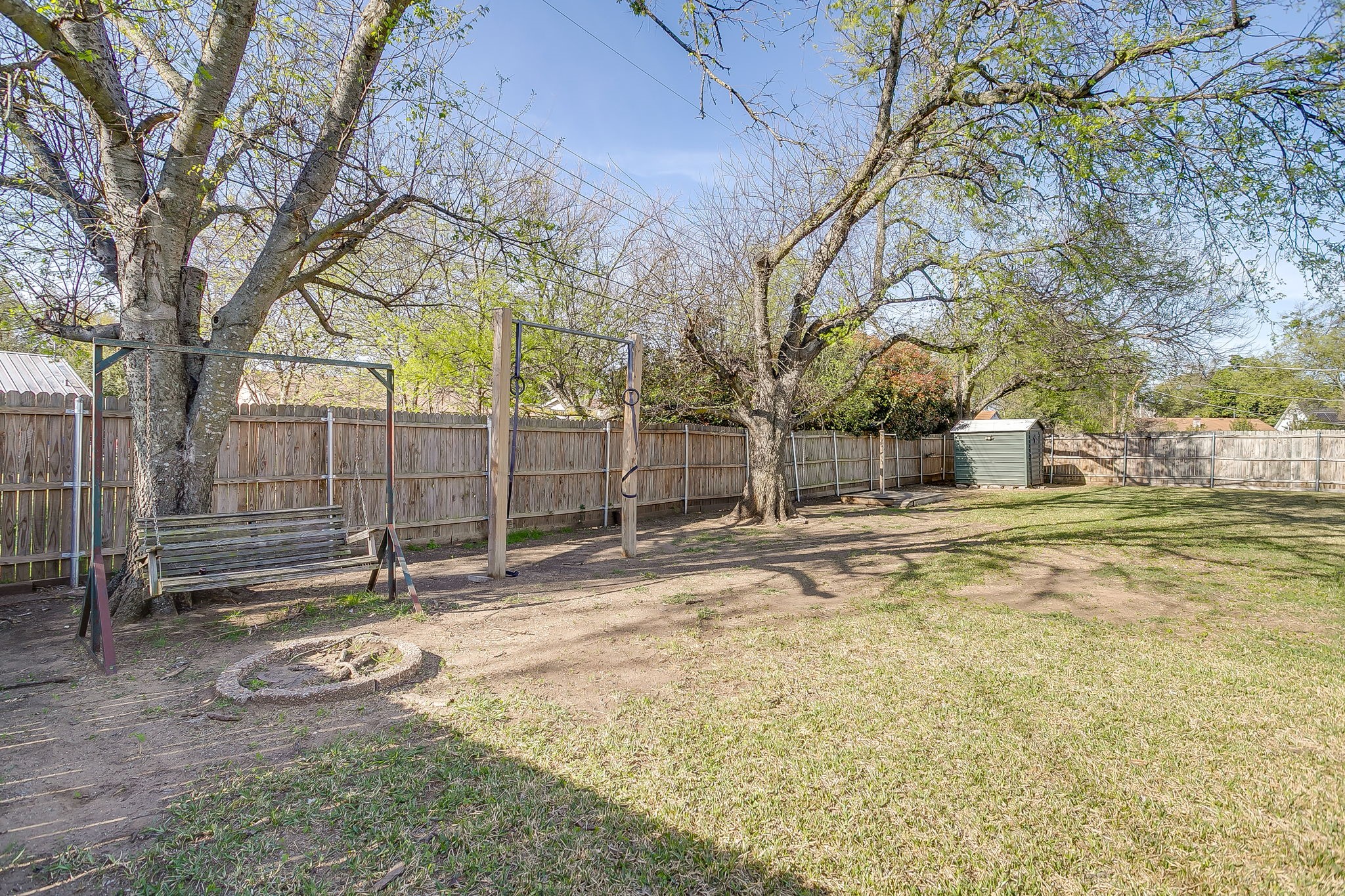 521 Nathan Street Burleson TX 76028