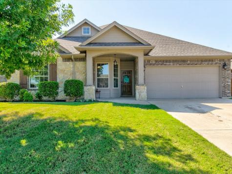 848 Valley Ridge Road Burleson TX 76028