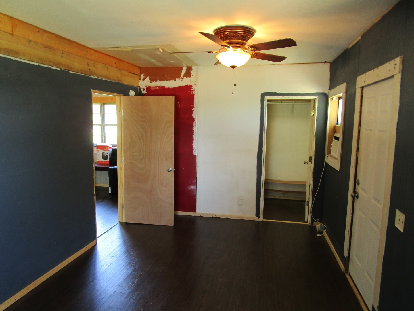 841 S 5th Avenue Munday TX 76371