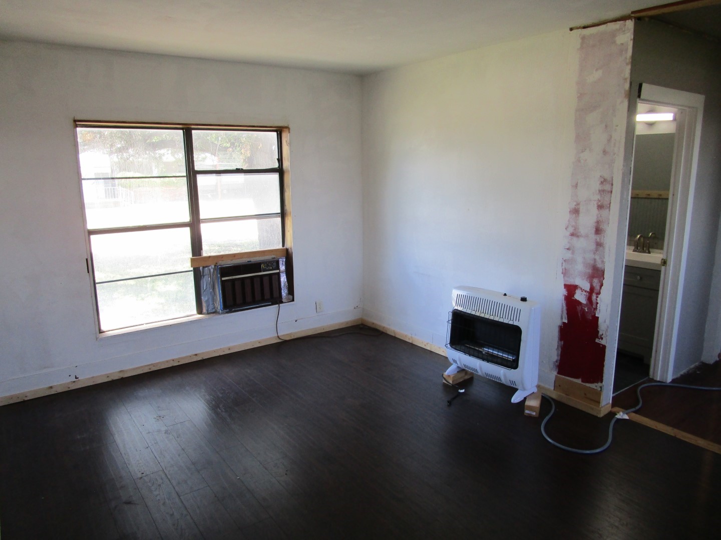 841 S 5th Avenue Munday TX 76371